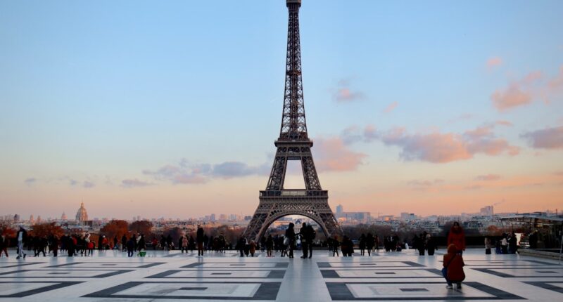 Photo Eiffel Tower